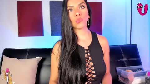 Snapshot of samara_kim chatting on February 12, 9:22 pm SAMARA online show from February 12, 9:22 pm