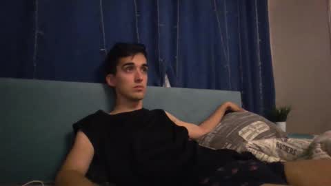 Snapshot of samcumtv chatting on October 15, 6:42 pm multitooman online show from October 15, 6:42 pm