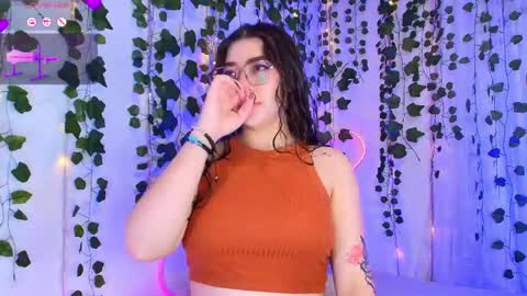 samii evans  online show from February 26, 5:44 am