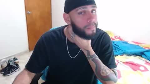 Snapshot of samir_music_ chatting on October 18, 7:29 pm samir_music_ online show from October 18, 7:29 pm