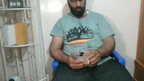 samirfuker84 online show from May 8, 9:42 pm