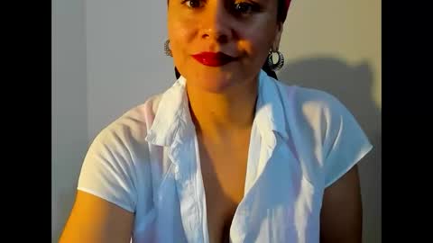 sam online show from March 6, 9:09 pm