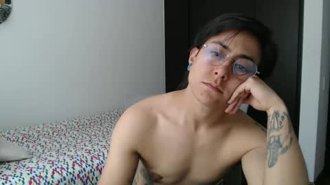 Snapshot of samm_ritch chatting on October 11, 3:26 pm Samy online show from October 11, 3:26 pm