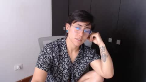Snapshot of samm_ritch chatting on October 4, 8:17 pm Samy online show from October 4, 8:17 pm