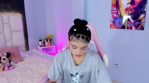 Snapshot of sammy__rose chatting on October 13, 7:38 pm Sammy Rose online show from October 13, 7:38 pm