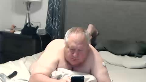 Snapshot of sammyp1956 chatting on October 14, 8:12 pm sammyp1956 online show from October 14, 8:12 pm