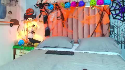 Sammy online show from October 20, 1:16 pm