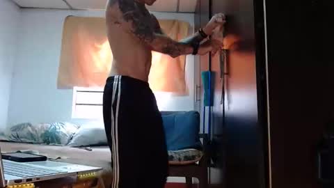 sammy model independiente online show from April 3, 1:29 pm