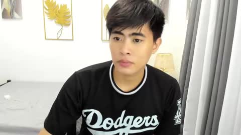 Sam online show from March 6, 5:22 pm