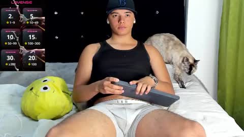 Samuel online show from July 30, 4:51 pm