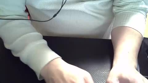 ssk online show from April 16, 1:55 pm