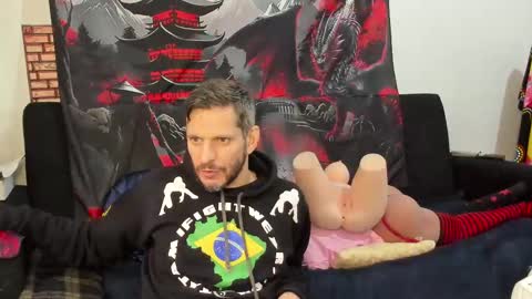 Snapshot of samuraijiu chatting on February 27, 1:38 pm samuraijiu online show from February 27, 1:38 pm