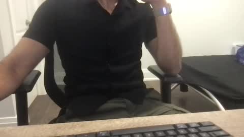 Snapshot of samwise2418 chatting on October 10, 4:51 am Sam W dick strip tease online show from October 10, 4:51 am