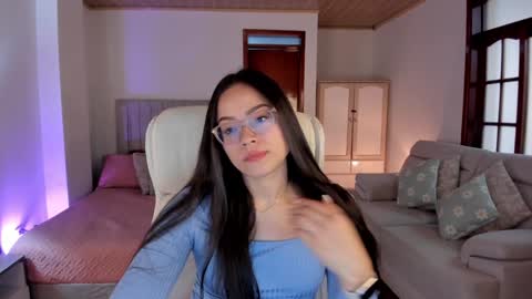 Snapshot of samy_one chatting on February 5, 9:29 pm Samy online show from February 5, 9:29 pm