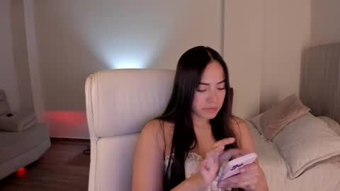 Samy online show from November 4, 9:49 pm