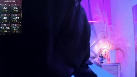 Samy online show from April 14, 7:17 pm