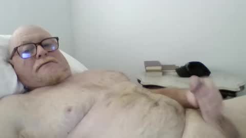 sanager40 online show from February 1, 2:14 pm