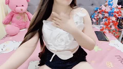 sanami_sian_ online show from April 10, 6:41 am