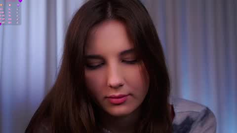 Isabel but you can call me Bella online show from May 25, 3:01 am