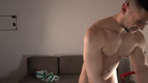 Sandow online show from April 12, 9:52 pm