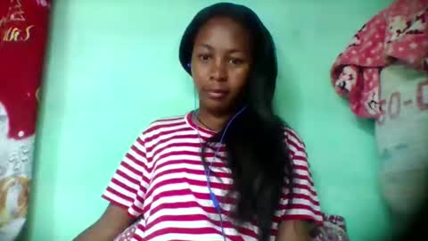 sandra1253099 online show from September 19, 6:28 am