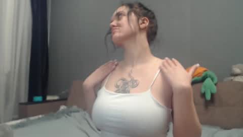Snapshot of sandra_smith3007 chatting on March 10, 1:12 am sandra_smith3007 online show from March 10, 1:12 am