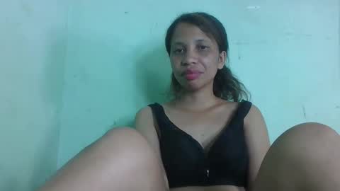 sandrinah788632 online show from May 7, 6:09 am