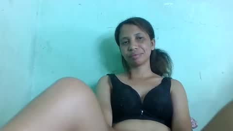 sandrinah788632 online show from May 13, 6:06 pm