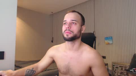 DeAlex online show from March 6, 11:03 am