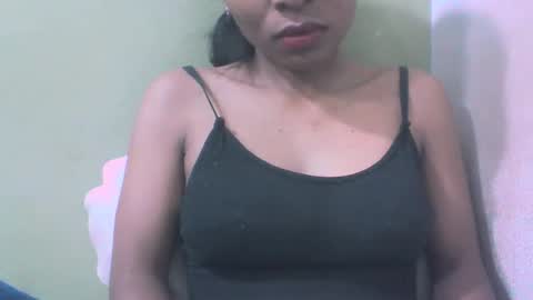 sandy735579 online show from May 14, 2:54 am