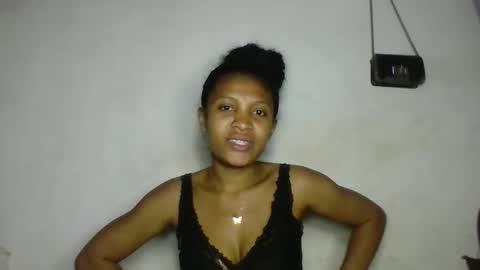Snapshot of sanelie09 chatting on October 17, 6:34 pm sanelie09 online show from October 17, 6:34 pm