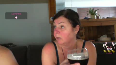 sanroom online show from February 19, 3:27 pm