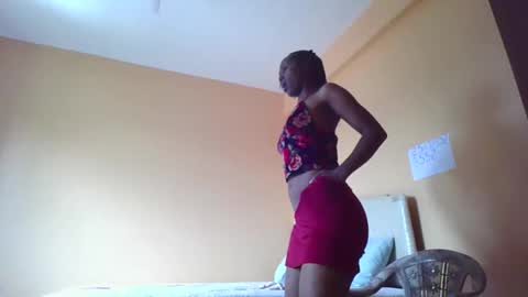 santalicious online show from March 27, 8:37 am