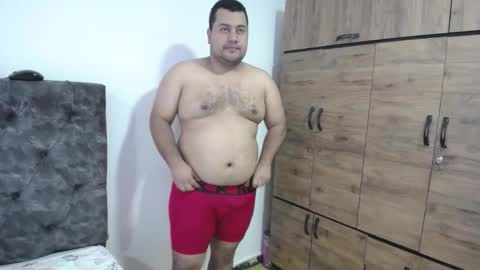 Snapshot of santi_hothot chatting on October 14, 8:23 pm Santiago online show from October 14, 8:23 pm