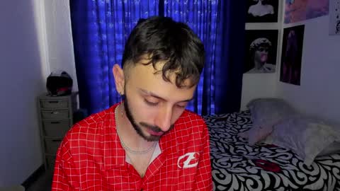 Santi online show from April 10, 9:19 pm