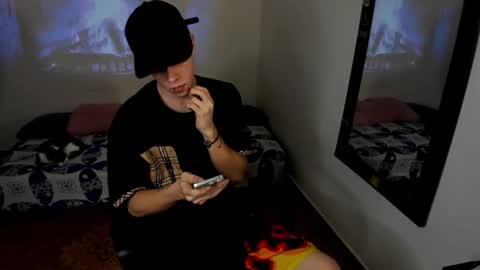 Julius Novachrono  online show from February 20, 9:55 am