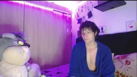 Santii online show from March 24, 9:59 am