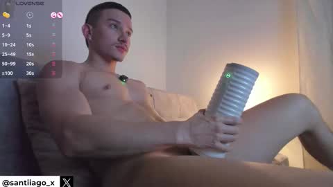 SANTIAGO online show from March 7, 10:15 am