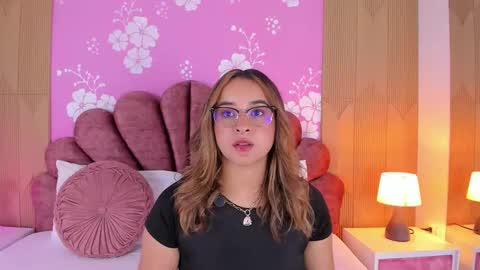 sara_colyn online show from February 11, 10:24 pm