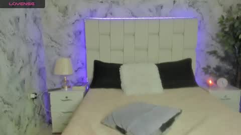 sara online show from February 26, 5:24 am