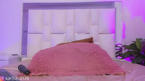 Snapshot of sara_goddess01 chatting on February 7, 9:58 pm Sara online show from February 7, 9:58 pm