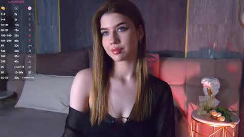 Sara online show from March 28, 4:19 pm