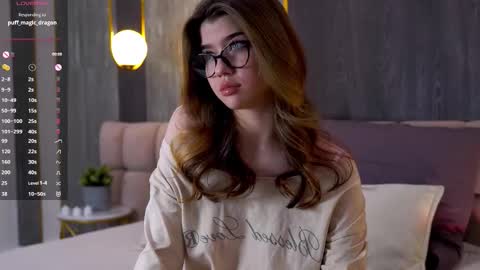 Sara online show from November 22, 4:38 pm