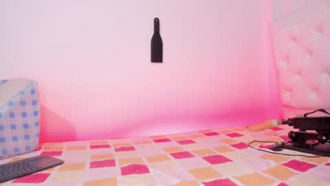 sara online show from February 20, 8:25 pm