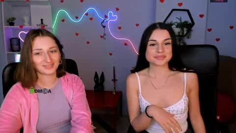 Sara online show from April 9, 5:44 am