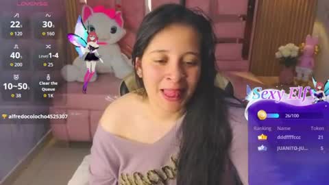 Sara T. online show from June 18, 9:14 am