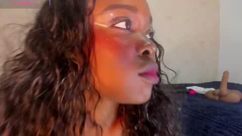 saraacollinss online show from January 16, 10:19 pm