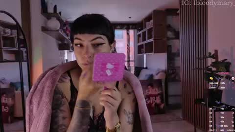 Sara online show from June 11, 2:59 pm