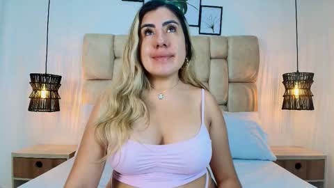 sarablonde_t online show from March 23, 7:30 pm