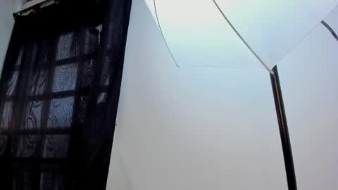 Sara online show from April 11, 7:29 pm